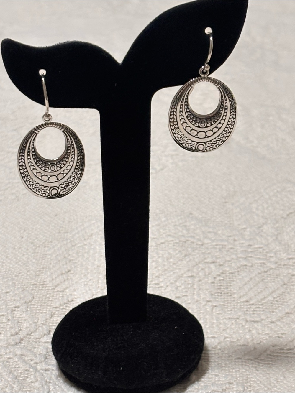 Annika Witt Made In Bali Sterling Silver Open Oval Textured Drop Earrings NEW